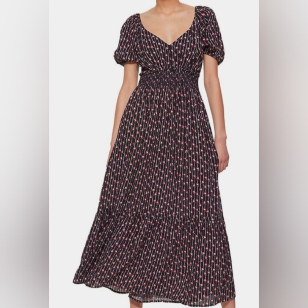 Devoted Dress With Floral Pattern and Pockets